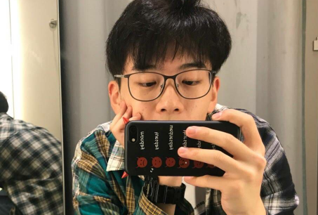 抖音動態(tài)鎖屏怎么設(shè)置 按著那種動態(tài)壁紙設(shè)置方法