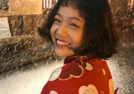 輕顏相機姿勢怎么沒了2019 輕顏相機姿勢功能找不到怎么辦