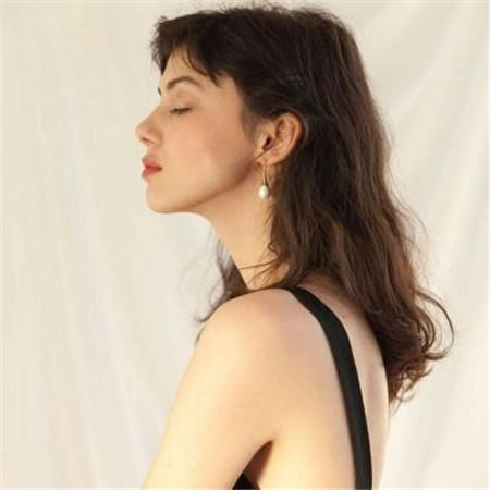 歐美個(gè)性女生背景圖2019超好看 高顏值歐美小姐姐圖片大全
