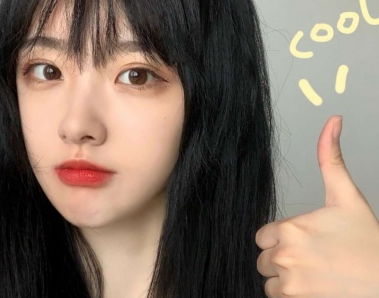 2019朋友圈曬自拍的搞笑說說大全 曬自己照片的說說幽默吸引人