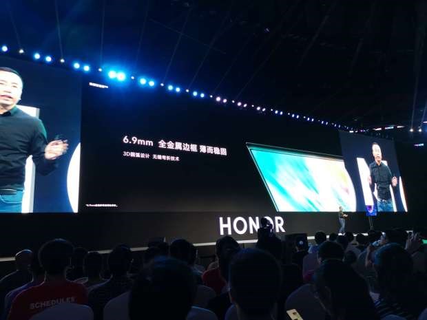榮耀智慧屏全球首發：鴻蒙OS1.0+升降攝像頭