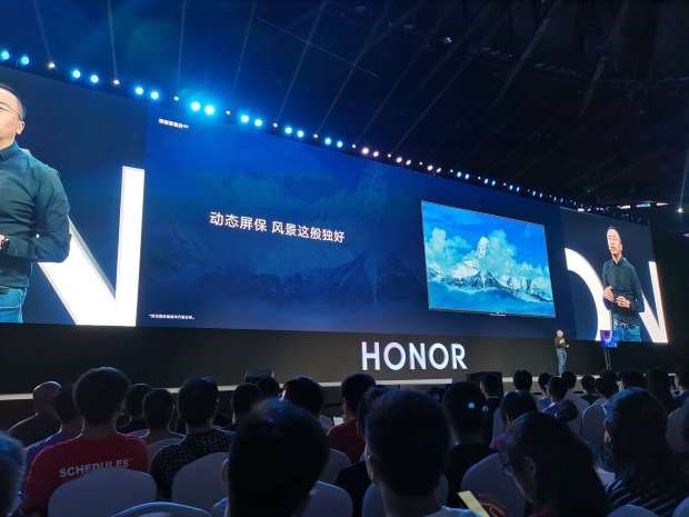 榮耀智慧屏全球首發：鴻蒙OS1.0+升降攝像頭