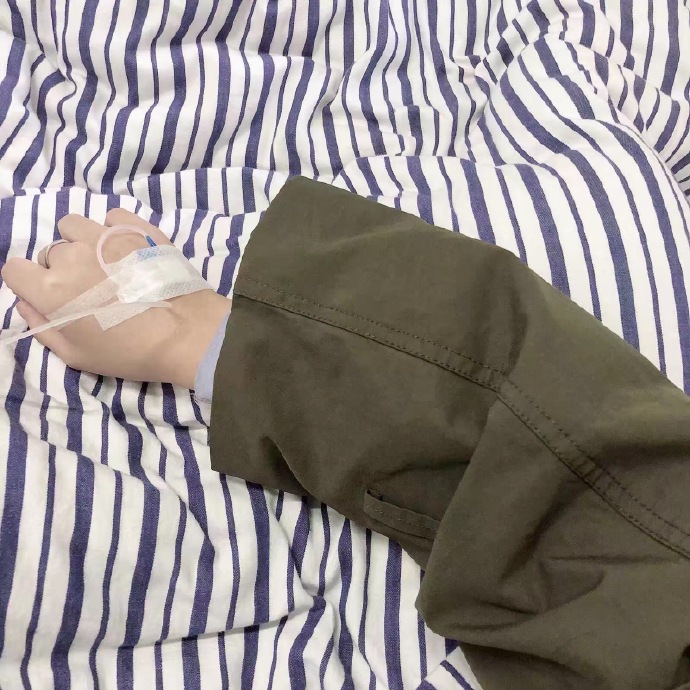 女生輸液好看手背照片真實 女生輸液圖片真實照片2019無水印