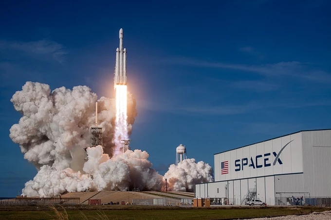 消息稱SpaceX正生產洗手液和面罩 將捐贈給當地醫院
