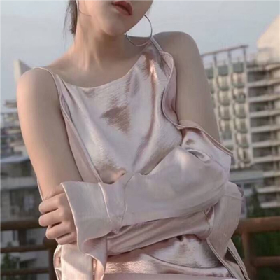 女生部位污一點頭像高清大圖 我很極端要么全部要么全不