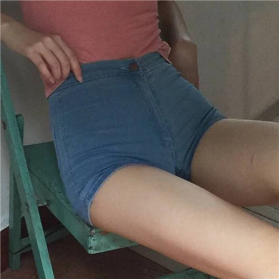 女生部位污一點頭像高清大圖 我很極端要么全部要么全不