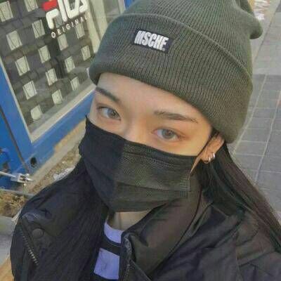 qq女生用的霸氣頭像戴帽子的 你不需要雞湯你需要巴掌