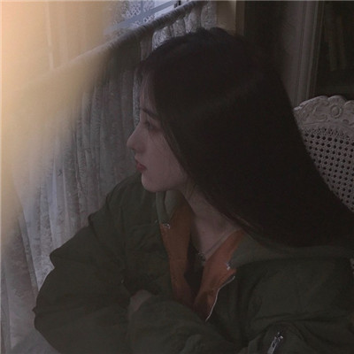 非主流2020女生超拽霸氣頭像 我明明在笑為什么眼睛濕了
