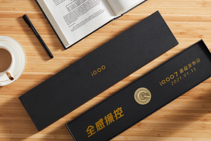 驍龍 888 手機 iQOO 7 發布會邀請函官宣：雙馬、雙羊、雙鴨
