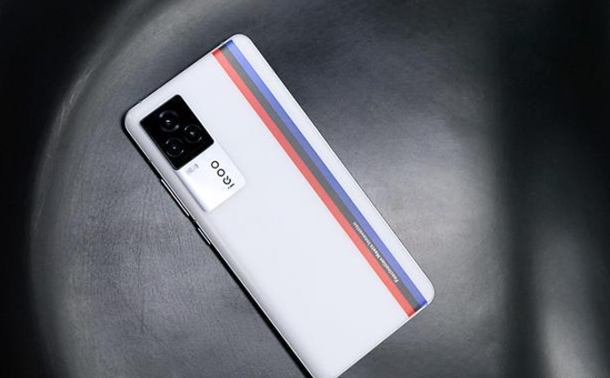 紅米k40和iqoo7哪個(gè)好怎么選？配置參數(shù)區(qū)別對(duì)比介紹