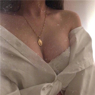 2021性感大胸美女部位頭像高清大圖 我想做一場你喜歡我的夢