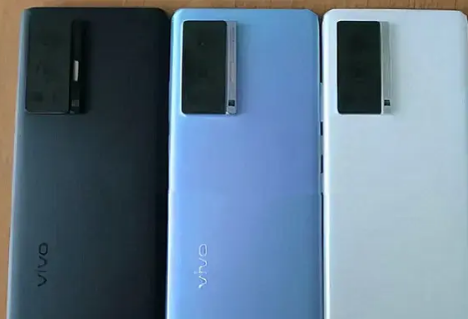 vivo X70是曲面屏嗎 vivo X70是雙揚(yáng)聲器嗎