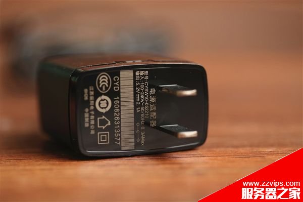 天貓魔盒3 Pro黑紅配色開箱圖賞:美