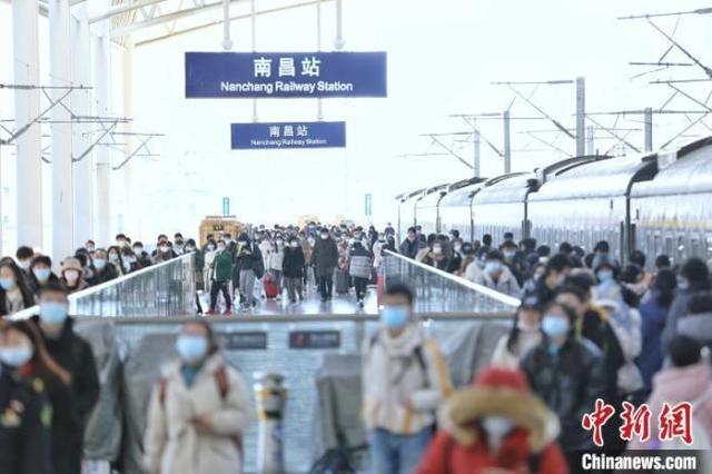 元旦火車票明起開(kāi)搶 各地防疫舉措要求公布