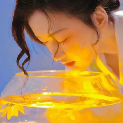 很好看的高級(jí)ins感的微信頭像最新 2022全新有質(zhì)感的微信頭像最新