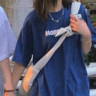好看的雙人姐妹頭像一人一張可愛 2022全新很好看的姐妹女頭