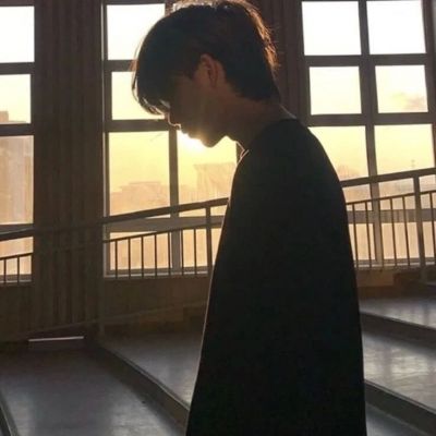 男生頭像ins高級質感很帥氣 揣著一口袋的開心滿載而歸