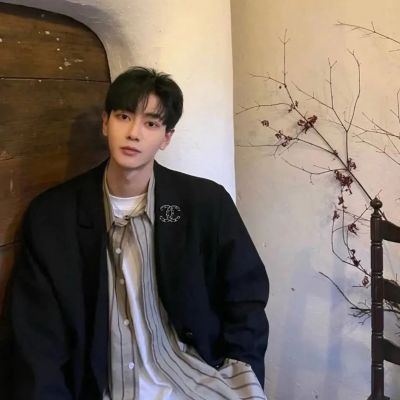 男生頭像ins高級質感很帥氣 揣著一口袋的開心滿載而歸