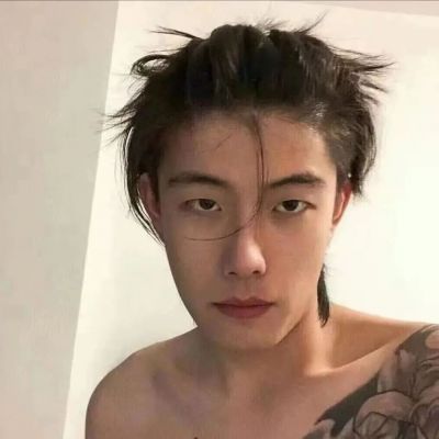 男生頭像ins高級質感很帥氣 揣著一口袋的開心滿載而歸